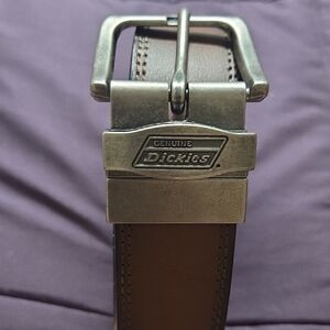 Dickies Leather Belt with Metallic Buckle Size 38